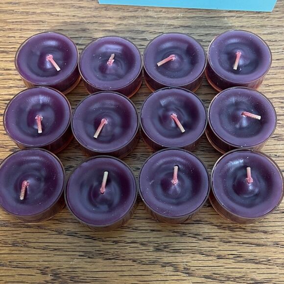 Partylite Tealight Candles: Mulberry
2x12=24 tealights - Picture 3 of 5